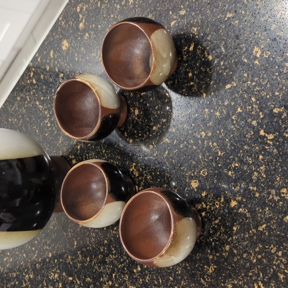 Pottery Decanter & Glasses - Picture 3 of 8